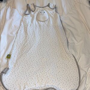 Nested Bean Zen Sack White and Gray Sleep Sack Pajamas 6-15 Months M